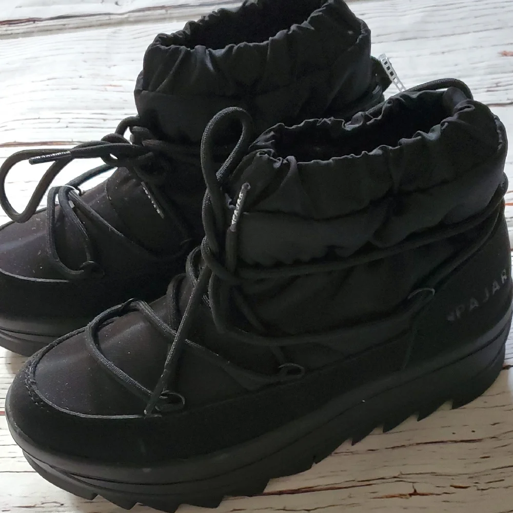 🆕️ PAJAR CANADA WATERPROOF GALAXY MINI SNOW BOOTS 🖤